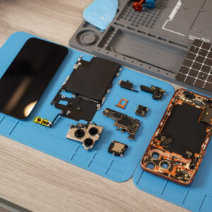 iPhone 17 series internal replacement parts